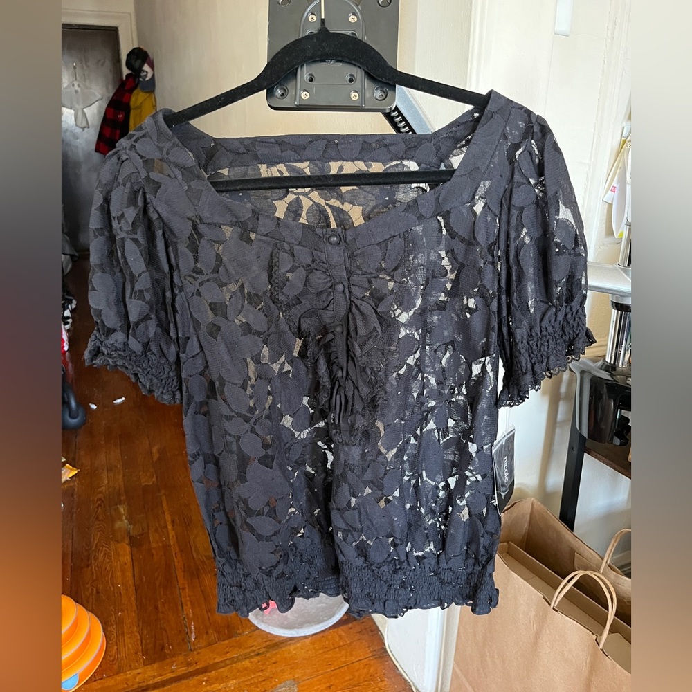La Vie Boheme Black Sheer Lace Peasant Blouse - Size L